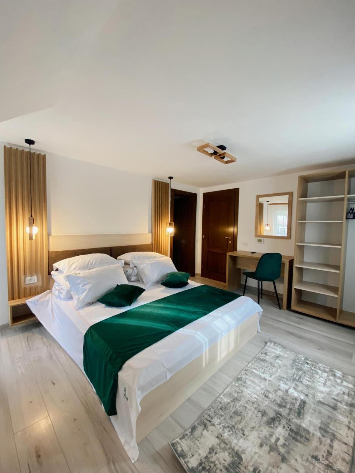 Regina Muntilor Spa&Confort Moeciu De Sus Exterior foto